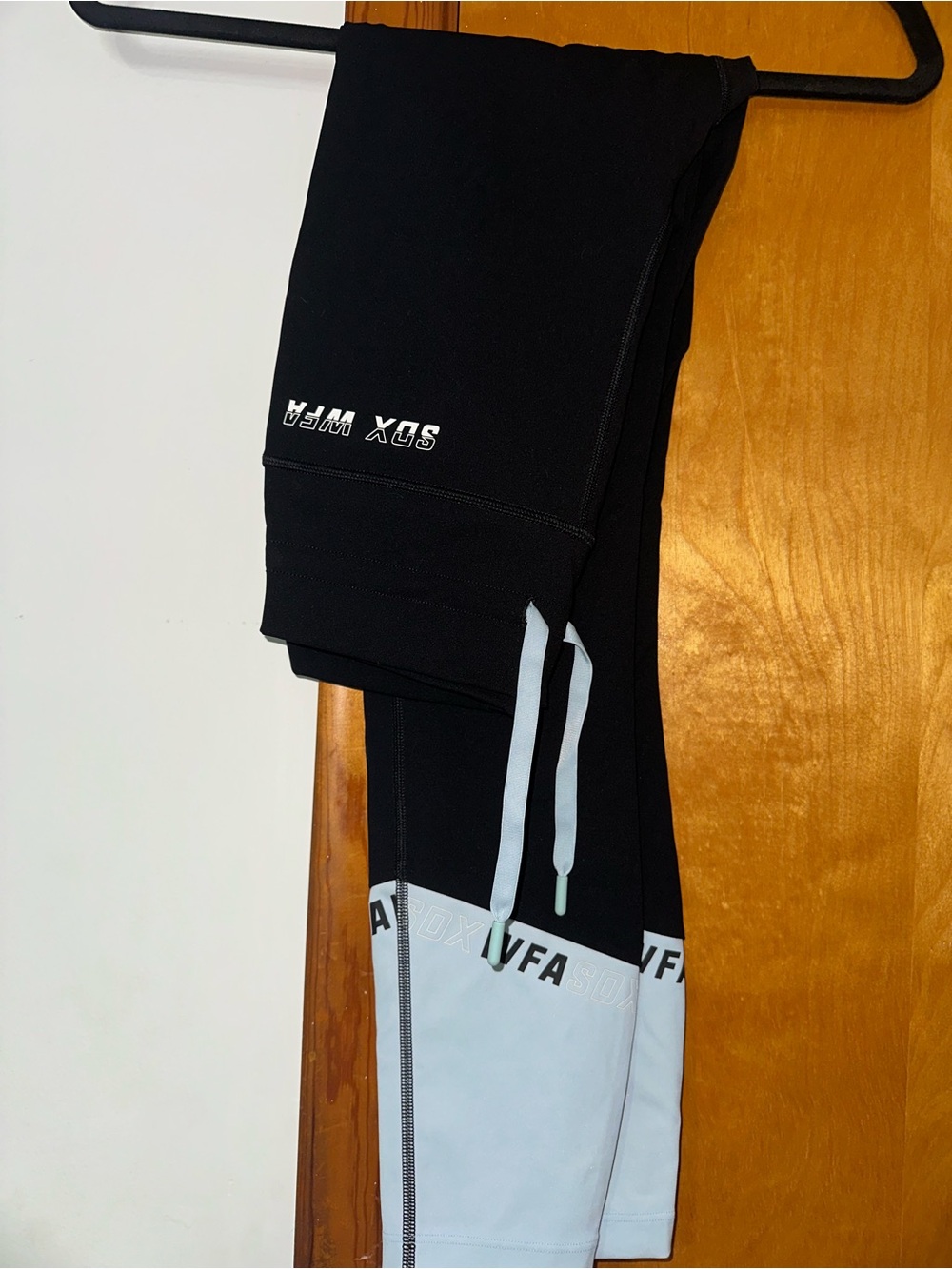 White Fox leggings